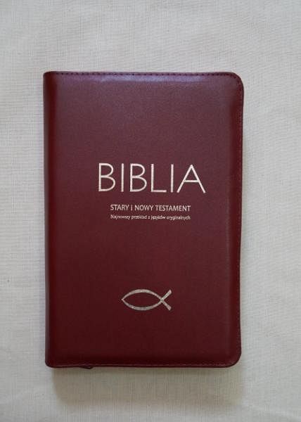 Biblia Pismo Święte Edycja św.Pawła  - oprawione w skórę naturalną z suwakiem