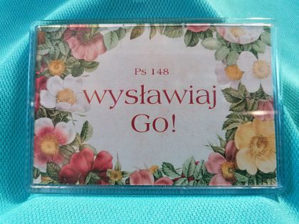 Magnes akrylowy 9,5 x 6,5 cm Wysławiaj Go!