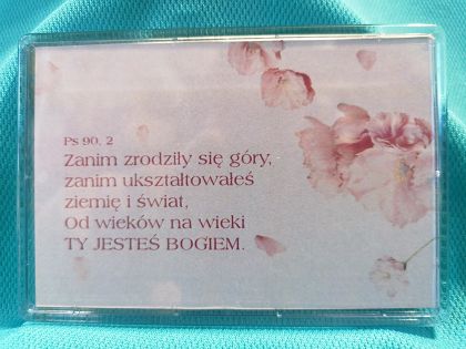 Magnes akrylowy 9,5 x 6,5 cm  Zanim zrodziły się góry...