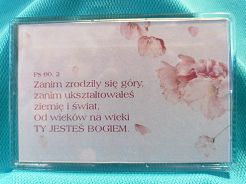 Magnes akrylowy 9,5 x 6,5 cm  Zanim zrodziły się góry...