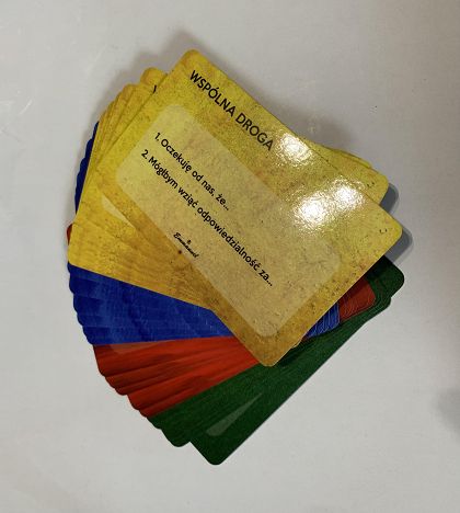Gra karciana Daj się porwać w głąb relacji