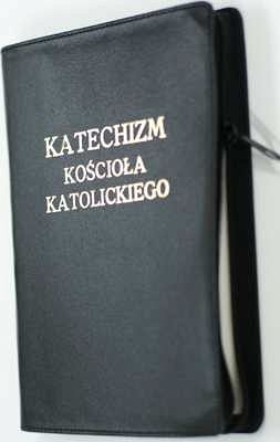 Katechizm Kościoła Katolickiego zamek skóra - mały format