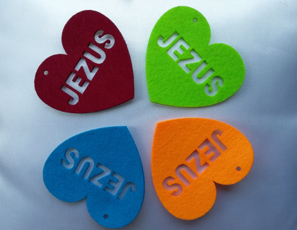 Serce filcowe JEZUS