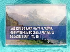 Magnes akrylowy 9,5 x 6,5 cm Weź sobie do serca wszystkie słowa...