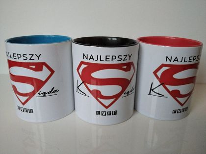 Kubek - Najlepszy Ksiądz ever (symbol Supermana)