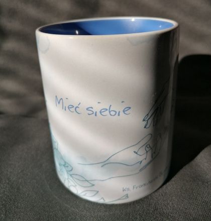 Kubek niebieski Mieć siebie w dawaniu siebie