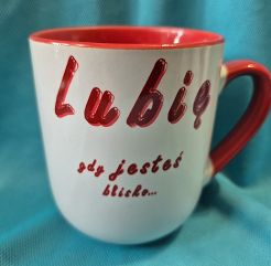 Kubek czerwony zaokrąglony Lubię gdy jesteś blisko...