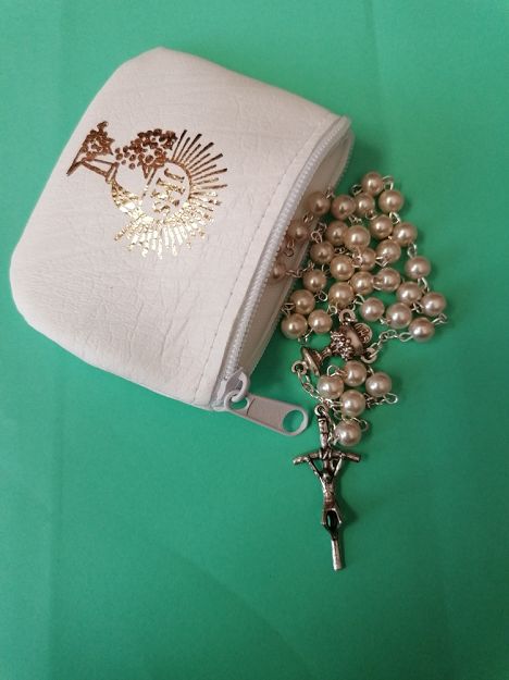 Różaniec komunijny biały  + etui (zestaw 3)