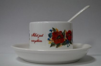 Filiżanka Miłość jest wszystkim