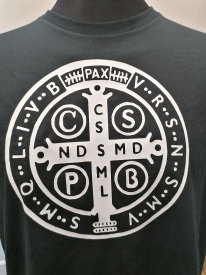 Koszulka czarna z nadrukiem Krzyż świętego Benedykta