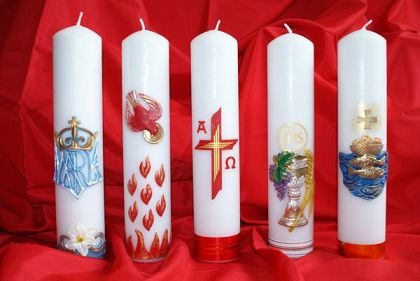 Świeca ołtarzowa z aplikacją